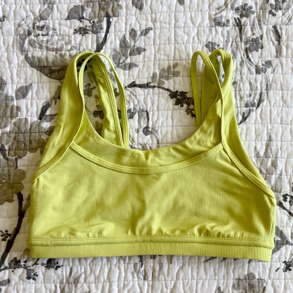 Lululemon Love To Layer Sports Bra in a Mint Green • 6 - Picture 2 of 8
